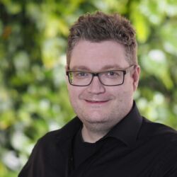 Dr. Sebastian J. Schultheiss